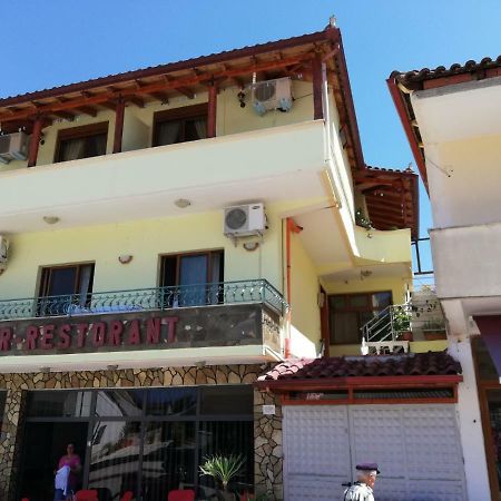 Nako Guest House Bar&Restaurants Përmet Esterno foto